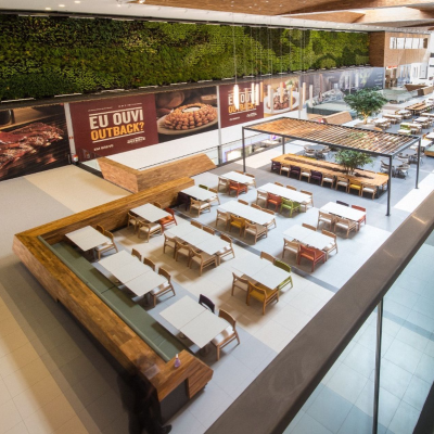 Vista superior - balcao - mesa e pergolado